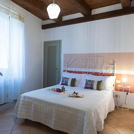 Apartament Vaccaj Cultura Musica E Mare A By Yohome *