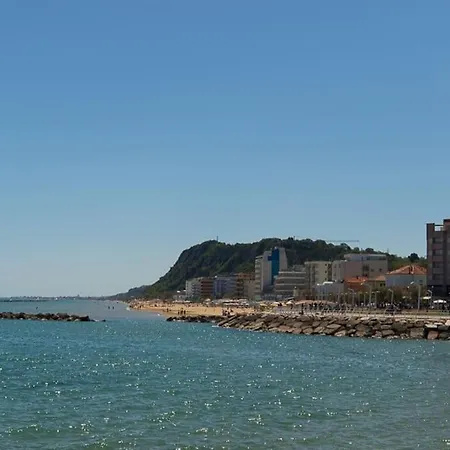 Vaccaj Cultura Musica E Mare A By Yohome Apartament