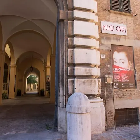 Appartement Vaccaj Cultura Musica E Mare A By Yohome *