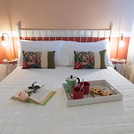 Vaccaj Cultura Musica E Mare A By Yohome Apartment *