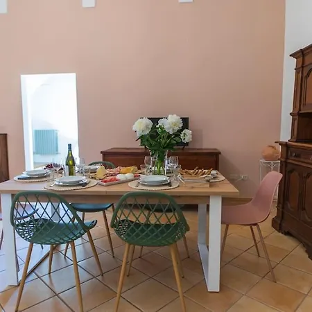 Apartment Vaccaj Cultura Musica E Mare A By Yohome *