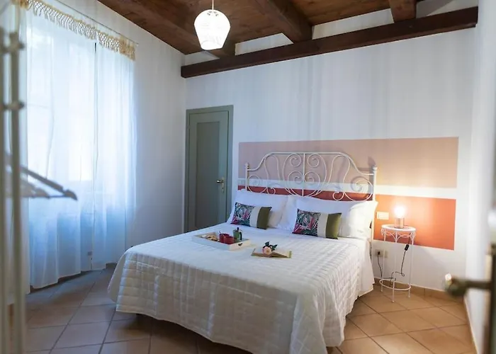 Apartment Vaccaj Cultura Musica E Mare A By Yohome *